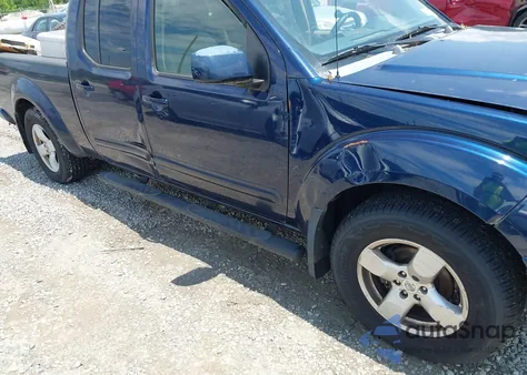 2007 Nissan Frontier Le из США, поврежденный, VIN 1N6AD09W87C404587